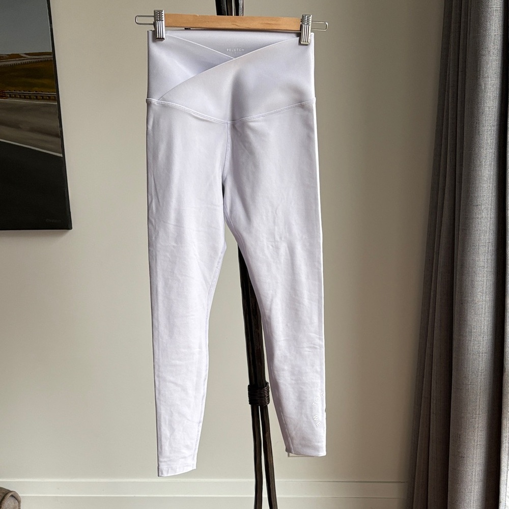 Peloton Light Gray/lavender Leggings